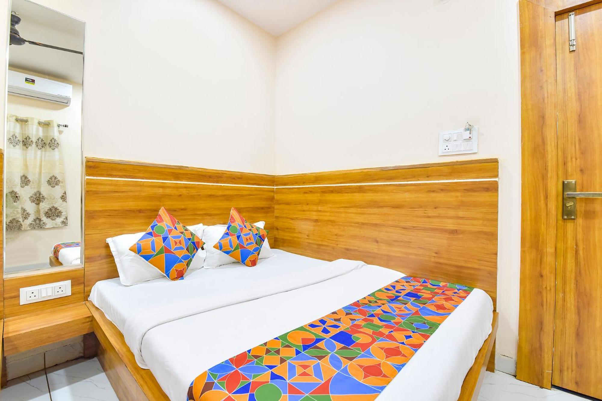 Fabhotel Somnath Ujjain Ngoại thất bức ảnh