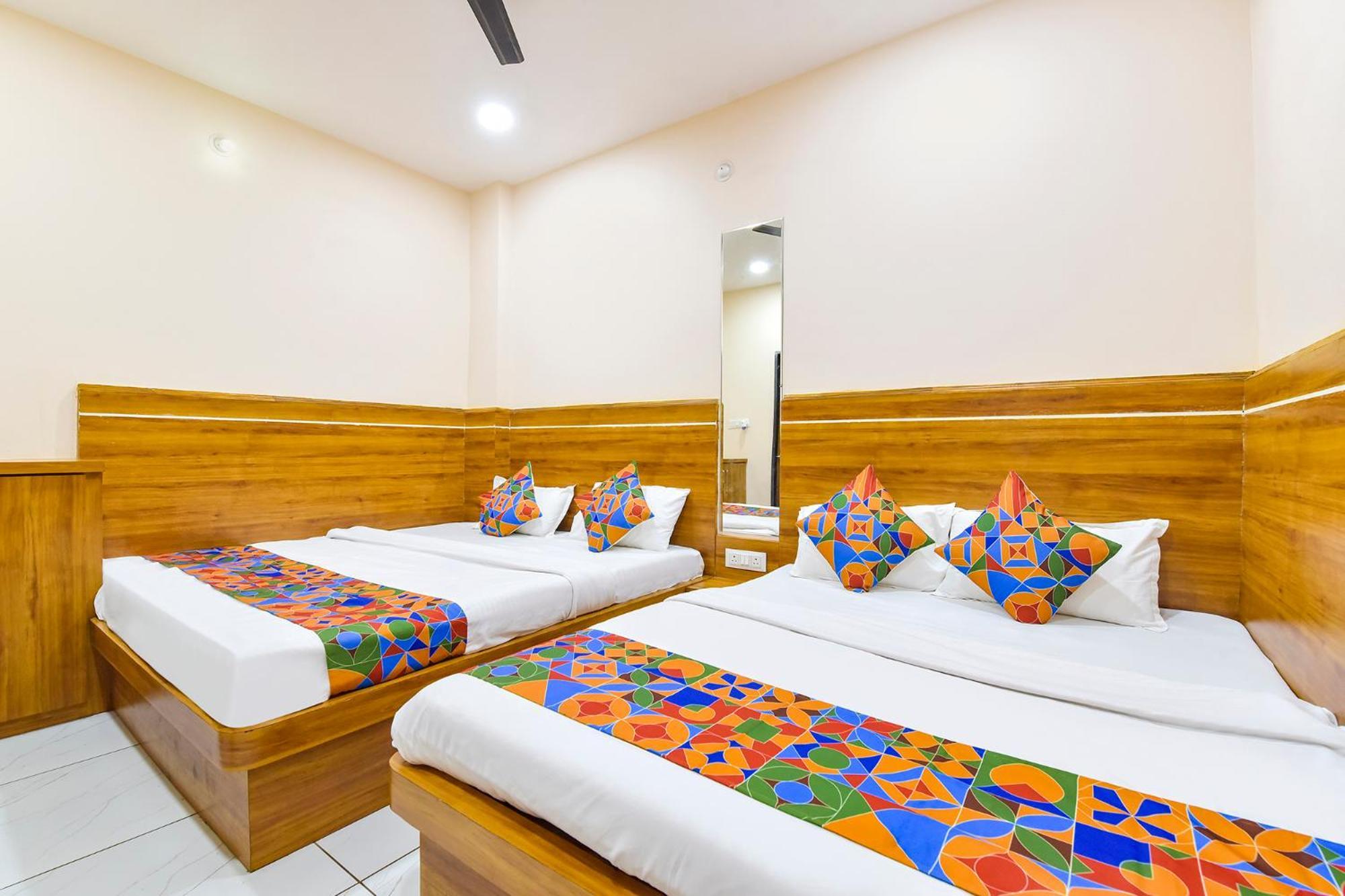 Fabhotel Somnath Ujjain Ngoại thất bức ảnh
