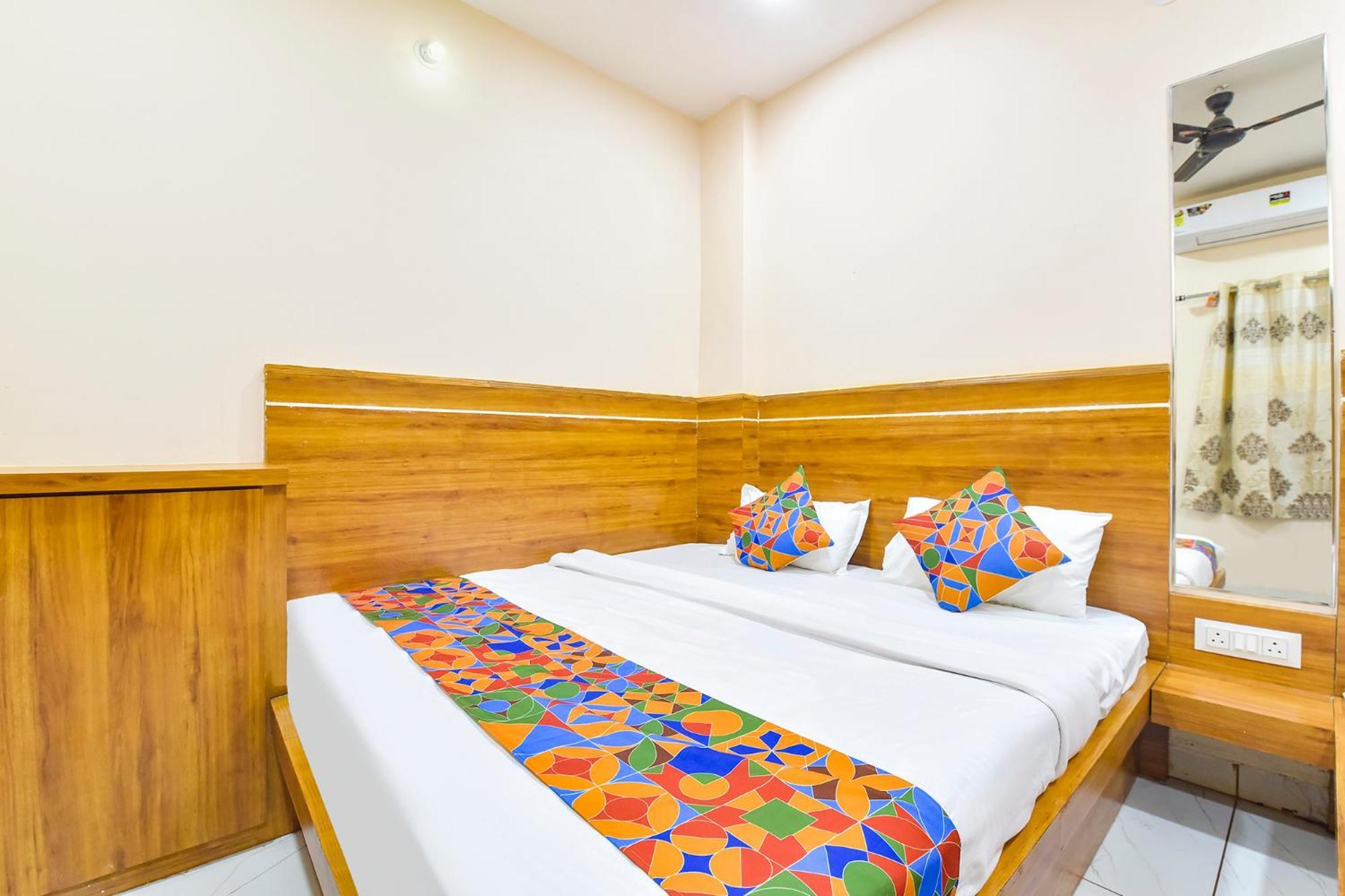 Fabhotel Somnath Ujjain Ngoại thất bức ảnh